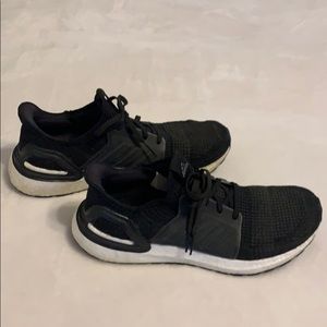 Adidas Ultra Boost - 11 - Black